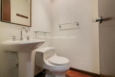 Apartamento en venta en Santa Barbara Occidental, Bogotá · foto 9 de 20