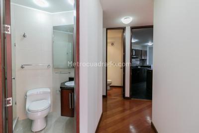 Apartamento en venta en Santa Barbara Occidental, Bogotá · foto 10 de 20