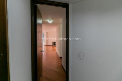 Apartamento en venta en Santa Barbara Occidental, Bogotá · foto 13 de 20