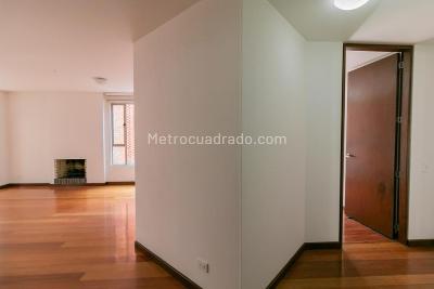 Apartamento en venta en Santa Barbara Occidental, Bogotá · foto 14 de 20