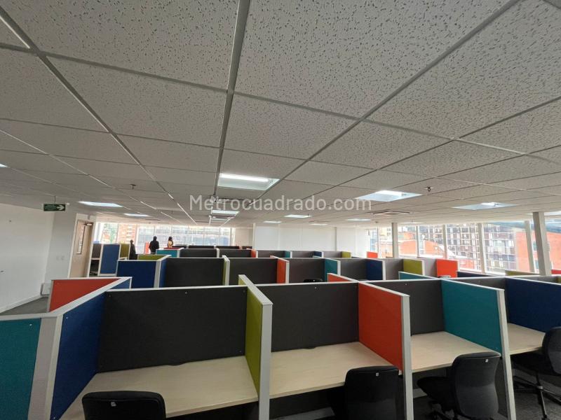 Edificio de Oficinas en Arriendo, Bella Suiza, Bogotá D.C. – pohled 3