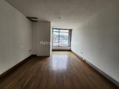 Casa de 5 alcobas en venta en San Felipe, Bogotá, 720 m² · foto 3 de 20