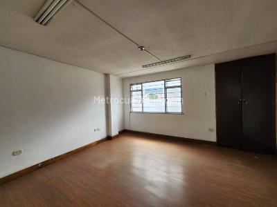 Casa de 5 alcobas en venta en San Felipe, Bogotá, 720 m² · foto 9 de 20