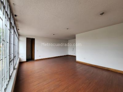 Casa de 5 alcobas en venta en San Felipe, Bogotá, 720 m² · foto 18 de 20