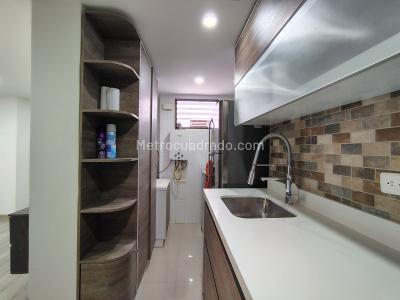Apartaestudio en venta en Antiguo Country, Bogotá, 58 m² · foto 11 de 20