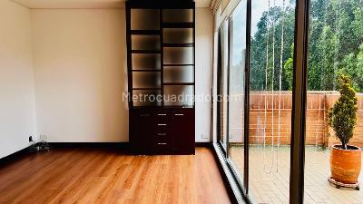 Apartamento de 3 alcobas en arriendo en Camino De Arrayanes, Bogotá, 200 m² · foto 19 de 20