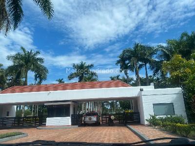 Casa de 4 alcobas en venta en Condominio Santa Teresita, Villavicencio · foto 5 de 20