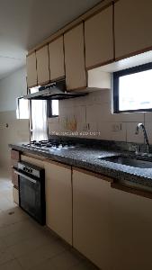 Apartamento en venta en Santa Barbara Central, Bogotá · foto 6 de 20