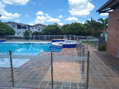 Casa de 4 alcobas en venta en Santa Maria Uno, Villavicencio, 113 m² · foto 2 de 16