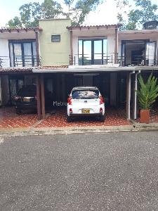 Casa de 4 alcobas en venta en Santa Maria Uno, Villavicencio, 113 m² · foto 4 de 16