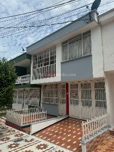 Casa de 4 alcobas en venta en Emporio, Villavicencio, 230 m² · foto 14 de 20