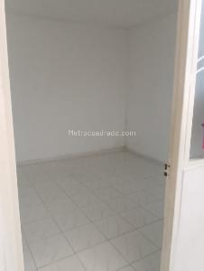 Casa de 5 alcobas en venta en Barrio La Rochela Villavicencio, Villavicencio, 130 m² · foto 5 de 9