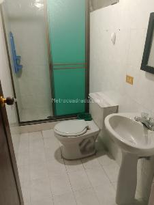 Casa de 5 alcobas en venta en Barrio La Rochela Villavicencio, Villavicencio, 130 m² · foto 7 de 9