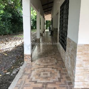 Casa de 4 alcobas en venta en Vereda Bella Suiza El Laurel, Villavicencio, 415 m² · foto 3 de 16
