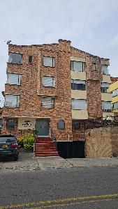 Apartamento de 2 alcobas en venta en Capri Cedritos, Bogotá, 78 m² · foto 2 de 12
