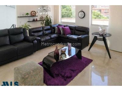 Casa de 4 alcobas en venta en Aburra Sur, Sabaneta, 509 m² · foto 3 de 5