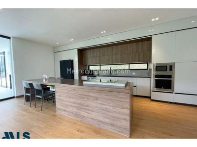Casa de 4 alcobas en venta en Aburra Sur, Envigado, 598 m² · foto 10 de 20