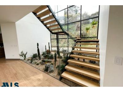 Casa de 4 alcobas en venta en Aburra Sur, Envigado, 598 m² · foto 12 de 20
