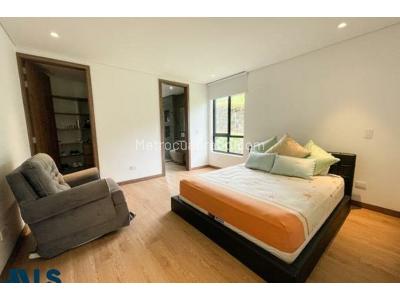 Casa de 4 alcobas en venta en Aburra Sur, Envigado, 598 m² · foto 15 de 20