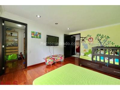 Apartamento de 4 alcobas en venta en Los Balsos N 1, Medellín, 458 m² · foto 14 de 20