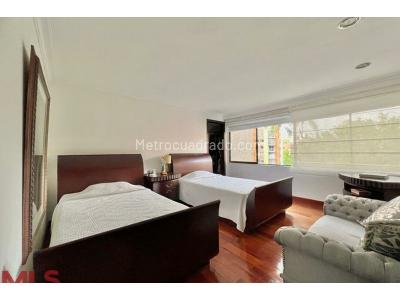 Apartamento de 4 alcobas en venta en Los Balsos N 1, Medellín, 458 m² · foto 20 de 20