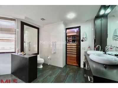 Apartamento de 4 alcobas en venta en Los Balsos N 1, Medellín, 458 m² · foto 6 de 20