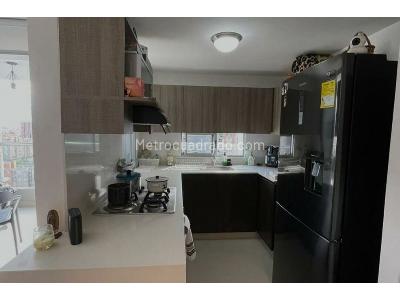 Apartamento en venta en Occidente, Medellín · foto 3 de 19