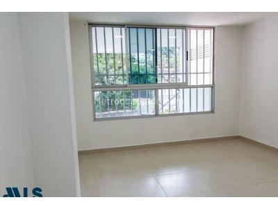 Apartamento en venta en Occidente, Medellín · foto 5 de 15