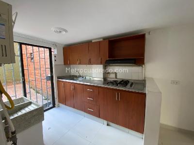 Apartamento en venta en Simon Bolivar, Medellín · foto 5 de 9
