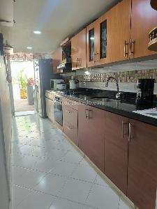 Apartamento en venta en Simon Bolivar, Medellín · foto 5 de 14