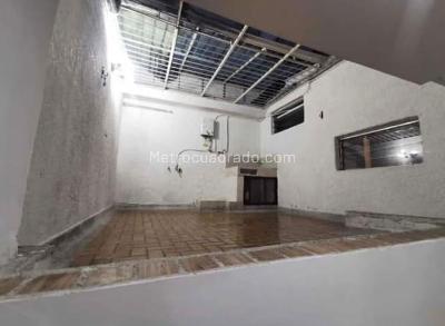 Apartamento de 3 alcobas en venta en Laureles La Almeria, Medellín, 101 m² · foto 4 de 10