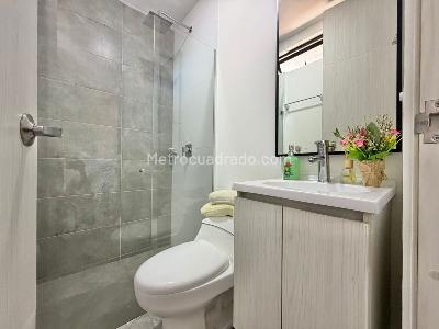 Apartamento en venta en Laureles, Medellín · foto 9 de 18