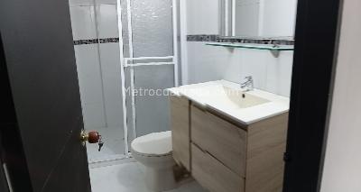 Apartamento de 3 alcobas en venta en Cristobal La America, Medellín, 78 m² · foto 9 de 13