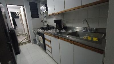 Apartamento de 4 alcobas en venta en La Castellana, Medellín, 85 m² · foto 5 de 20