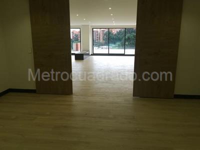 Apartamento de 4 alcobas en venta en Santa Barbara Alta, Bogotá, 655 m² · foto 11 de 20