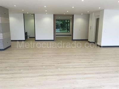 Apartamento de 4 alcobas en venta en Santa Barbara Alta, Bogotá, 655 m² · foto 8 de 20