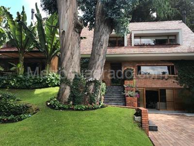 Casa de 5 alcobas en venta en Santa Ana Oriental, Bogotá, 1000 m² · foto 4 de 18