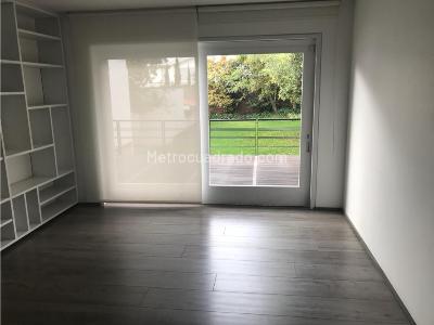 Casa de 5 alcobas en venta en Santa Ana Oriental, Bogotá, 800 m² · foto 9 de 12