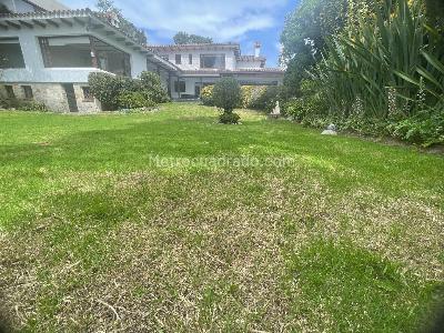 Casa de 5 alcobas en venta en Santa Ana Oriental Usaquen, Bogotá, 850 m² · foto 11 de 17