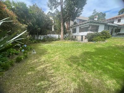 Casa de 5 alcobas en venta en Santa Ana Oriental Usaquen, Bogotá, 850 m² · foto 3 de 17