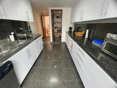 Casa de 5 alcobas en venta en Santa Ana Oriental Usaquen, Bogotá, 850 m² · foto 3 de 19