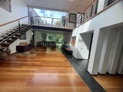 Casa de 5 alcobas en venta en Santa Ana Oriental Usaquen, Bogotá, 800 m² · foto 11 de 20