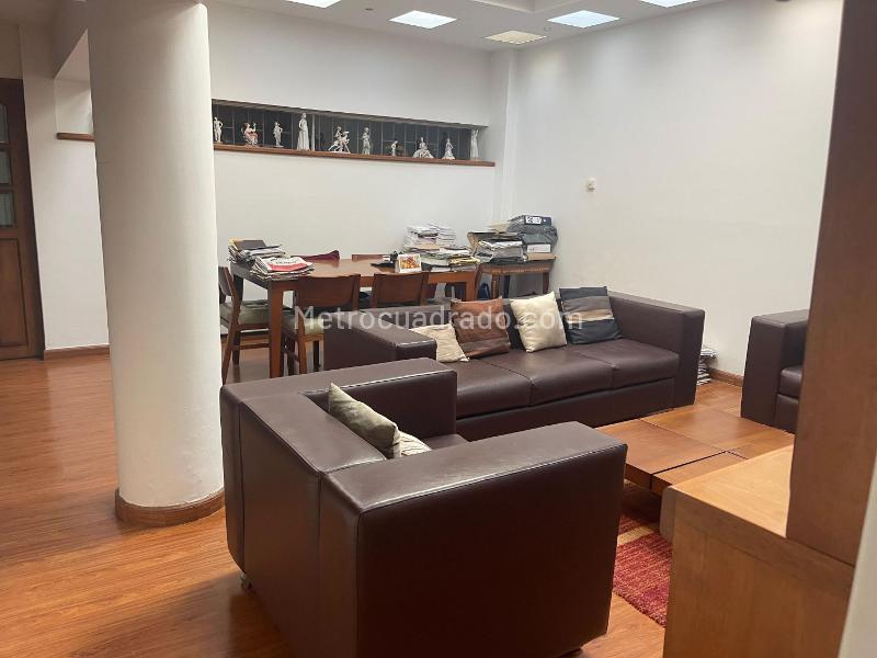 Casa – Bogotá, Santa Ana, Localidad Usaquén - Más