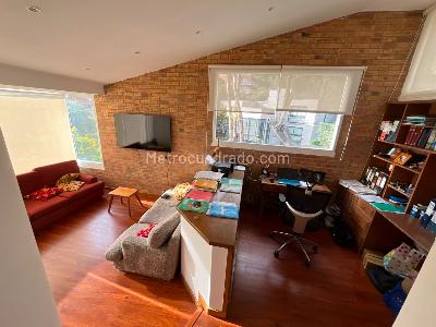 Casa de 5 alcobas en venta en Santa Ana Oriental, Bogotá, 550 m² · foto 9 de 17