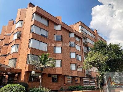 Apartamento en venta en Santa Barbara Central, Bogotá · foto 3 de 15