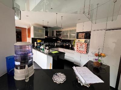 Apartamento en venta en Santa Ana Oriental, Bogotá · foto 8 de 19