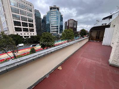 Apartamento en venta en Santa Barbara Alta, Bogotá · foto 2 de 17
