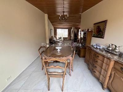 Apartamento en venta en Santa Barbara Alta, Bogotá · foto 5 de 17
