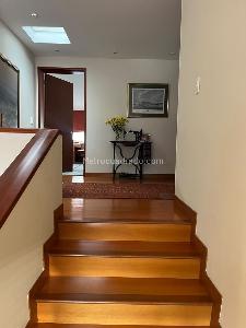 Casa en venta en Santa Ana Oriental, Bogotá · foto 9 de 16