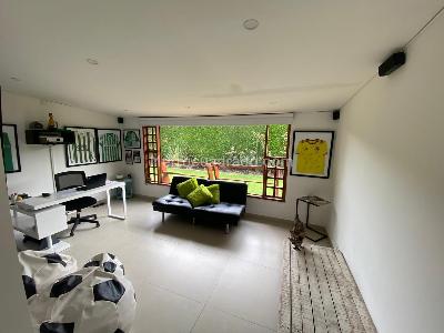 Casa de 4 alcobas en venta en San Jose De Bavaria, Bogotá, 320 m² · foto 8 de 20